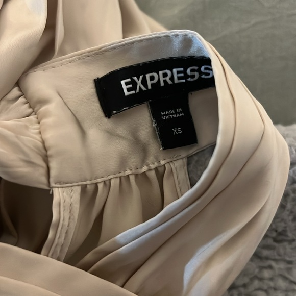 Silk top - Picture 3 of 4